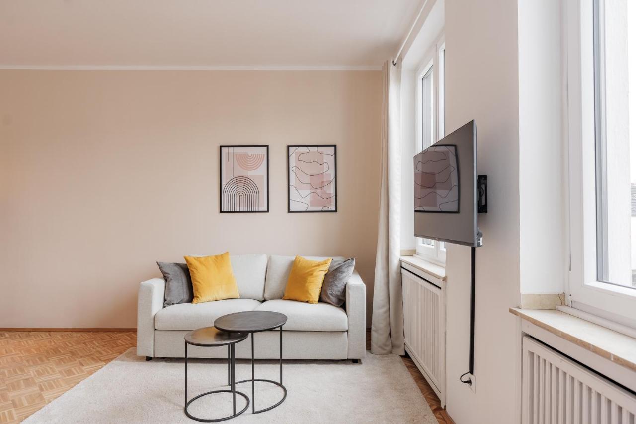 Flats 4 You, Moderne City Wohnung Naehe Hbf, Due-Messe 20 Min, Netflix, Kueche Duisburg Eksteriør bilde