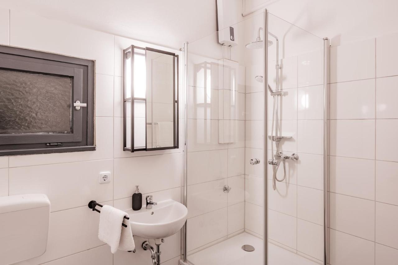 Flats 4 You, Moderne City Wohnung Naehe Hbf, Due-Messe 20 Min, Netflix, Kueche Duisburg Eksteriør bilde