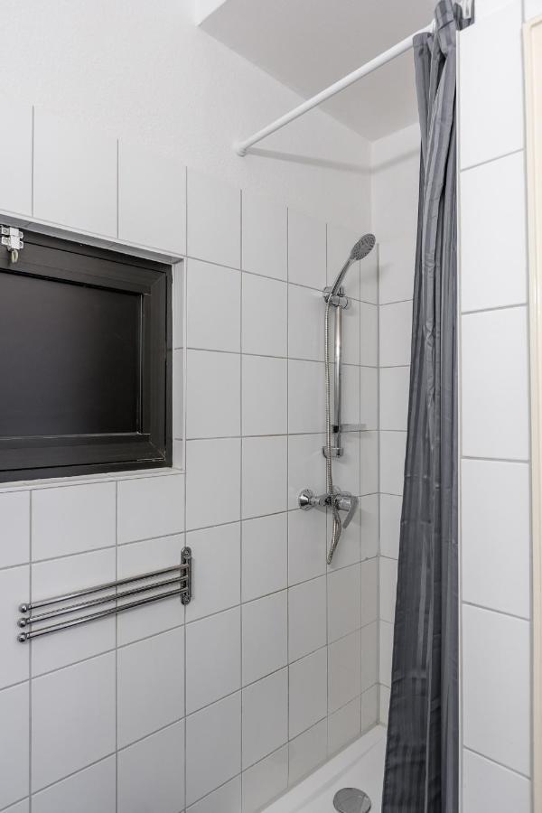Flats 4 You, Moderne City Wohnung Naehe Hbf, Due-Messe 20 Min, Netflix, Kueche Duisburg Eksteriør bilde
