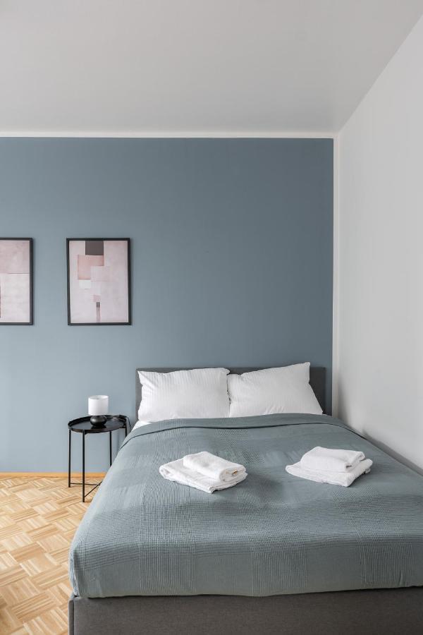 Flats 4 You, Moderne City Wohnung Naehe Hbf, Due-Messe 20 Min, Netflix, Kueche Duisburg Eksteriør bilde