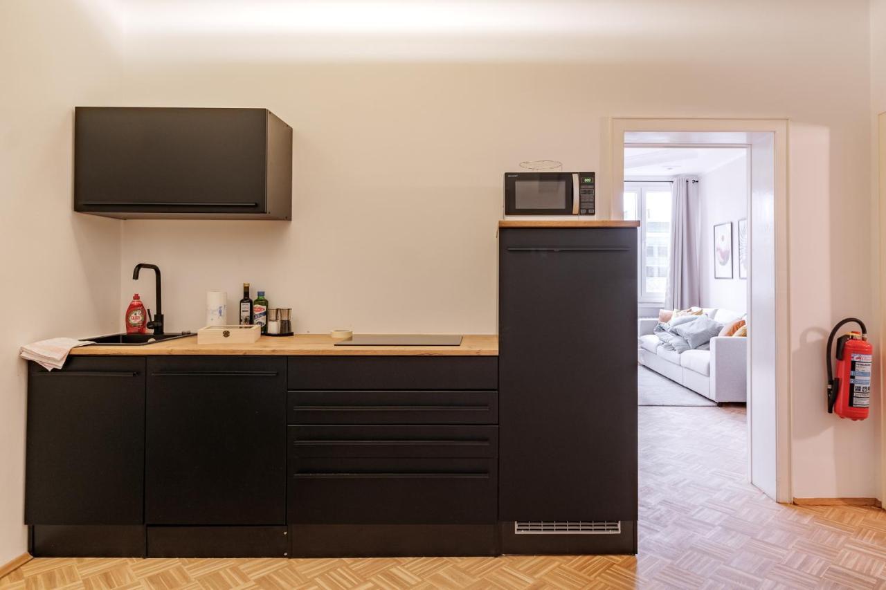Flats 4 You, Moderne City Wohnung Naehe Hbf, Due-Messe 20 Min, Netflix, Kueche Duisburg Eksteriør bilde