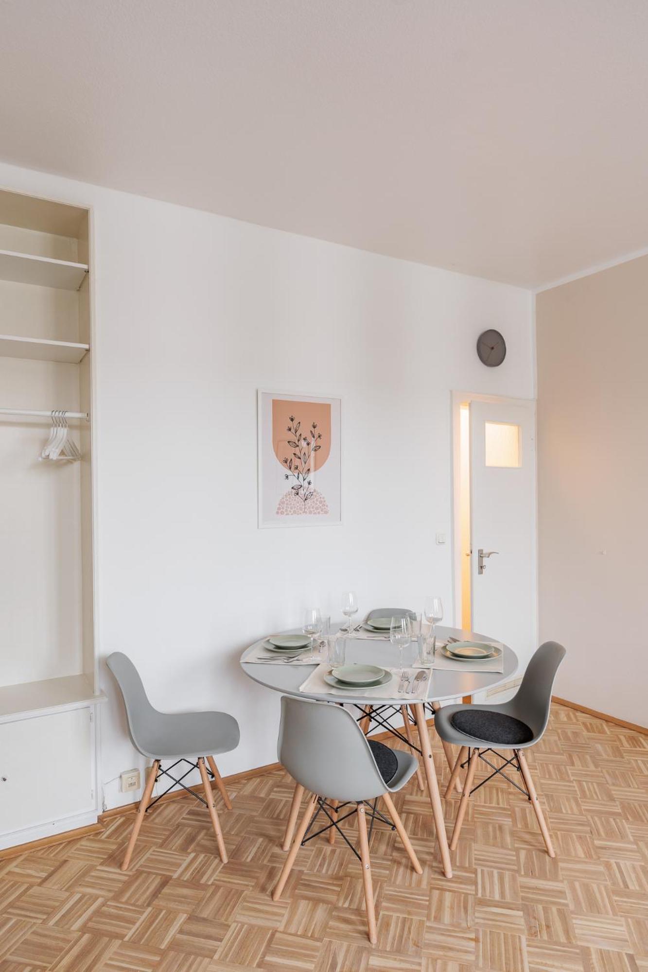 Flats 4 You, Moderne City Wohnung Naehe Hbf, Due-Messe 20 Min, Netflix, Kueche Duisburg Eksteriør bilde