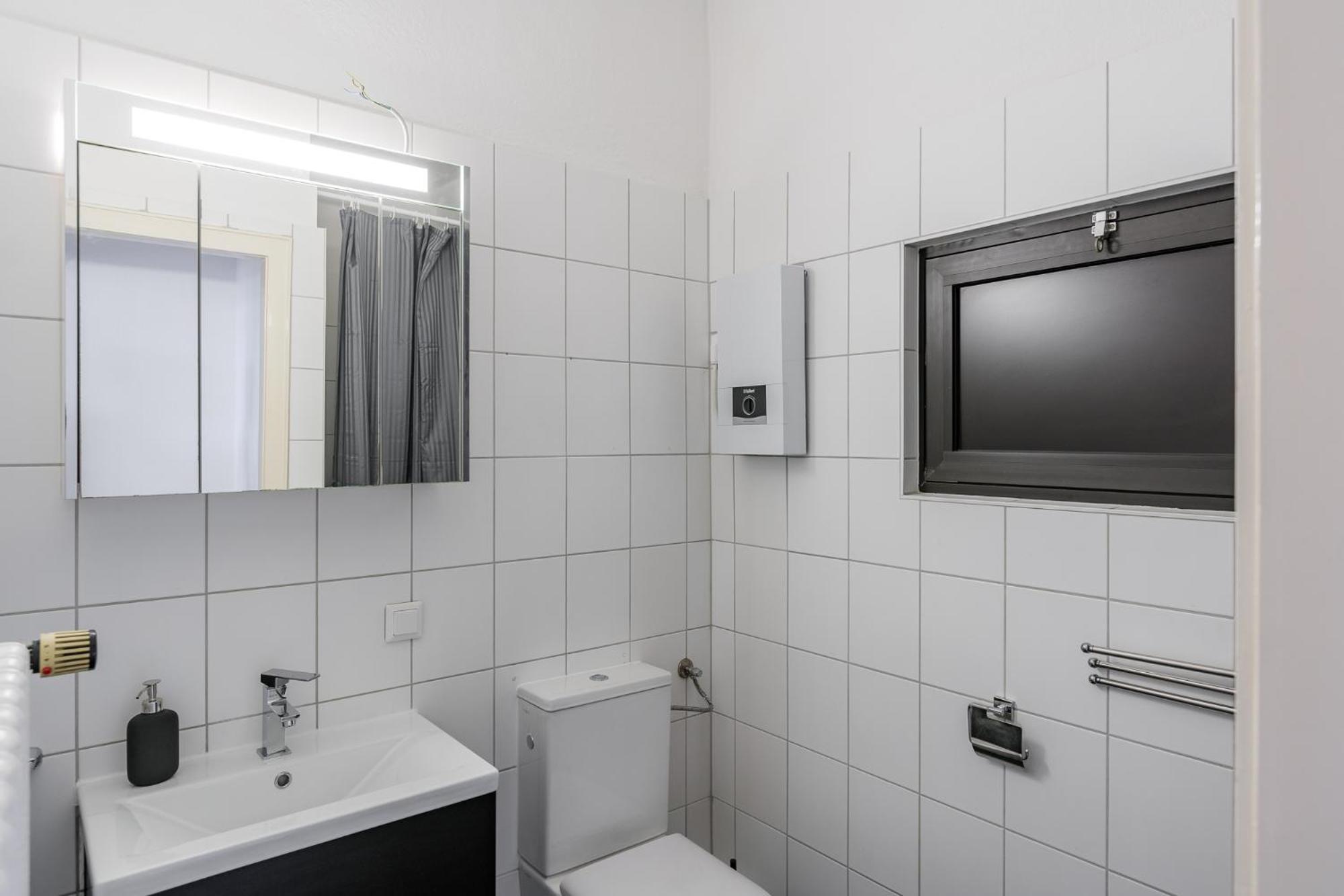 Flats 4 You, Moderne City Wohnung Naehe Hbf, Due-Messe 20 Min, Netflix, Kueche Duisburg Eksteriør bilde